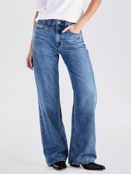 rag & bone Denim - Rag & Bone Featherweight Logan Mid Rise Wide-Leg Jeans 28